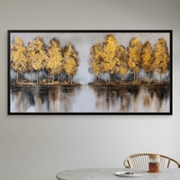 תמונת קנבס של יער עצים זהובים עם השתקפות במים בסגנון מודרני