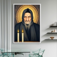 תמונת קנבס אומנותית של הבבא סאלי עם הילה זהובה ושתי נרות דולקים, מסמלת קדושה, ברכה ואור רוחני, מתאימה לבתים יהודיים, בתי כנסת ולמקומות של השראה ואמונה.