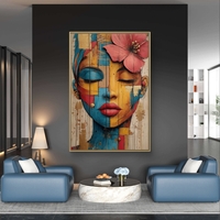 דיוקן נשי אומנותי עם עיניים עצומות ופרח בשיער בגווני טורקיז, זהב ואדמה מודפס על קנבס איכותי