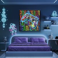 תמונת גיימינג מוארת עם שלט רחוק וסוללות – שלט קונסולה גרפיטי LED - מידה 83*83 ס