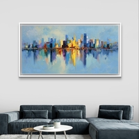 תמונת קנבס לרוחב עם קו רקיע עירוני צבעוני והשתקפות במים בעיצוב מודרני