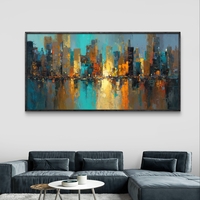 תמונת קנבס אבסטרקטית לרוחב עם קו רקיע עירוני והשתקפות מים בגווני כחול, טורקיז וזהב