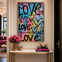 Love Street – תמונת קנבס גרפיטי צבעונית עם לבבות לסלון | MT3073