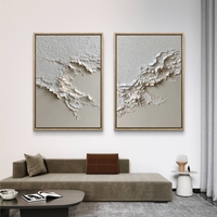 תמונת קנבס זוגית מינימליסטית בגווני לבן ושמנת עם טקסטורה עדינה ומראה רגוע