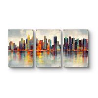 שלישיית תמונות זכוכית עם קו רקיע עירוני אבסטרקטי והשתקפות במים בגווני טורקיז וכתום