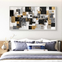 ציור קנבס מודרני עם קומפוזיציה גיאומטרית יוקרתית בשחור וזהב לסלון