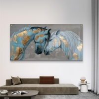 זוג סוסים בכחול וזהב על זכוכית – תמונת זכוכית יוקרתית לסלון | GX4172
