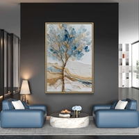 ציור עץ עדין בגווני תכלת וזהב על קנבס