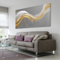 תמונת זכוכית לרוחב עם גל אבסטרקטי בגווני אפור וזהב בעיצוב יוקרתי