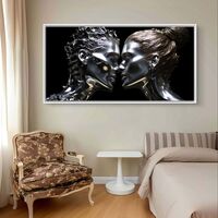 תמונת קנבס לרוחב עם זוג דיוקנאות עתידניים בגווני שחור וכסף, מראה מתכתי דרמטי ועיצוב מודרני יוקרתי