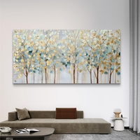 תמונת זכוכית לרוחב עם שדרת עצים בגווני תכלת וזהב בעיצוב יוקרתי ורגוע