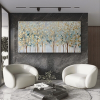 תמונת זכוכית לרוחב עם שדרת עצים בגווני תכלת וזהב בעיצוב יוקרתי ורגוע