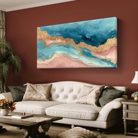 תמונת קנבס לרוחב בעיצוב אבסטרקטי עם זרימה בגווני תכלת, ורוד וקווים זהובים