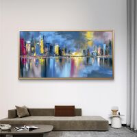 תמונת קנבס אורבנית צבעונית עם סקייליין והשתקפויות בגווני כחול וצהוב בסגנון ציורי