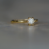 טבעת פרח יהלום מעבדה