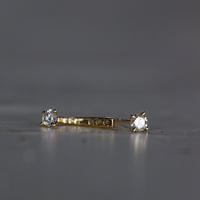 עגיל עניבה יהלום לבן