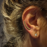 עגיל מטפס יהלומים שחורים