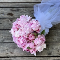 Fiona bridal bouquet