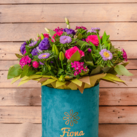 Flowers in hat box - 