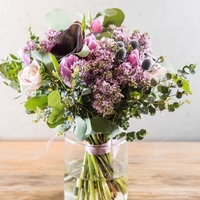 6 Months of Seasonal Flowers