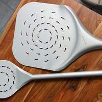 Essenza Pizza Peel 34cm מרדה אלומיניום מקצועי לפיצה