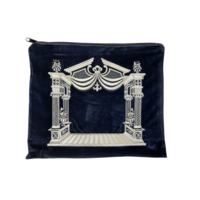 Cover for tallit and tefillin, Vilna Gate
