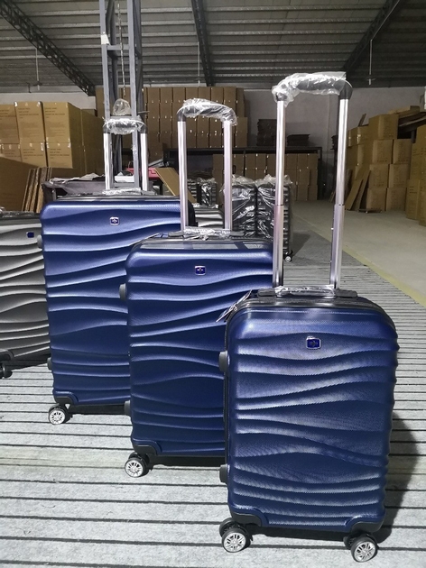 swiss air luggage