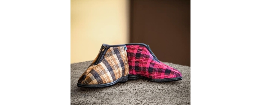 מותגי נעלי בית