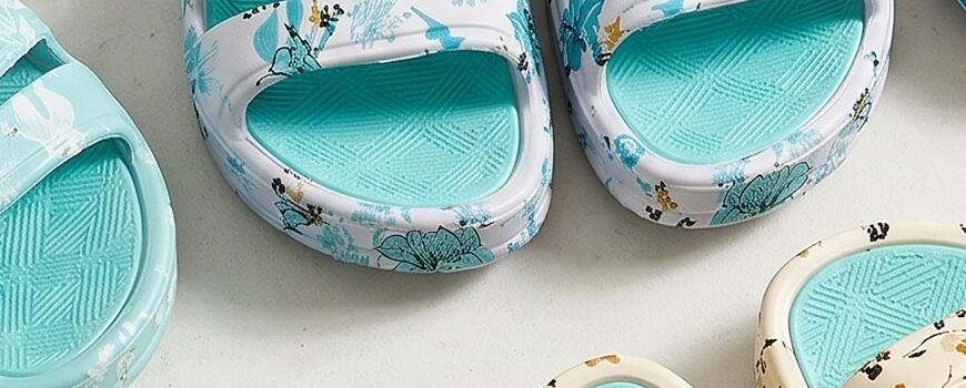 מתנה נעלי בית/גרב בקניה מעל 250 שח