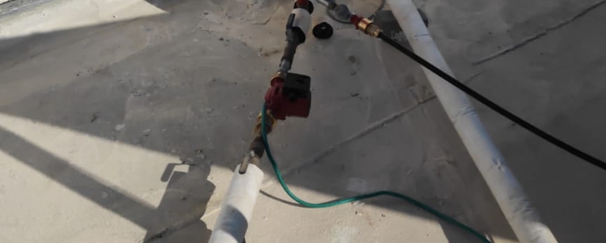 מערכות מרכזיות לחימום מים לבניינים ורבי קומות.