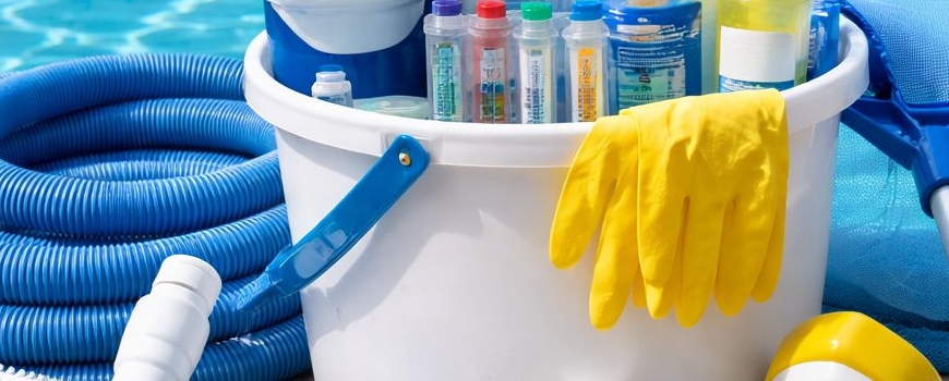 ציוד לבריכות שחייה וגקוזי