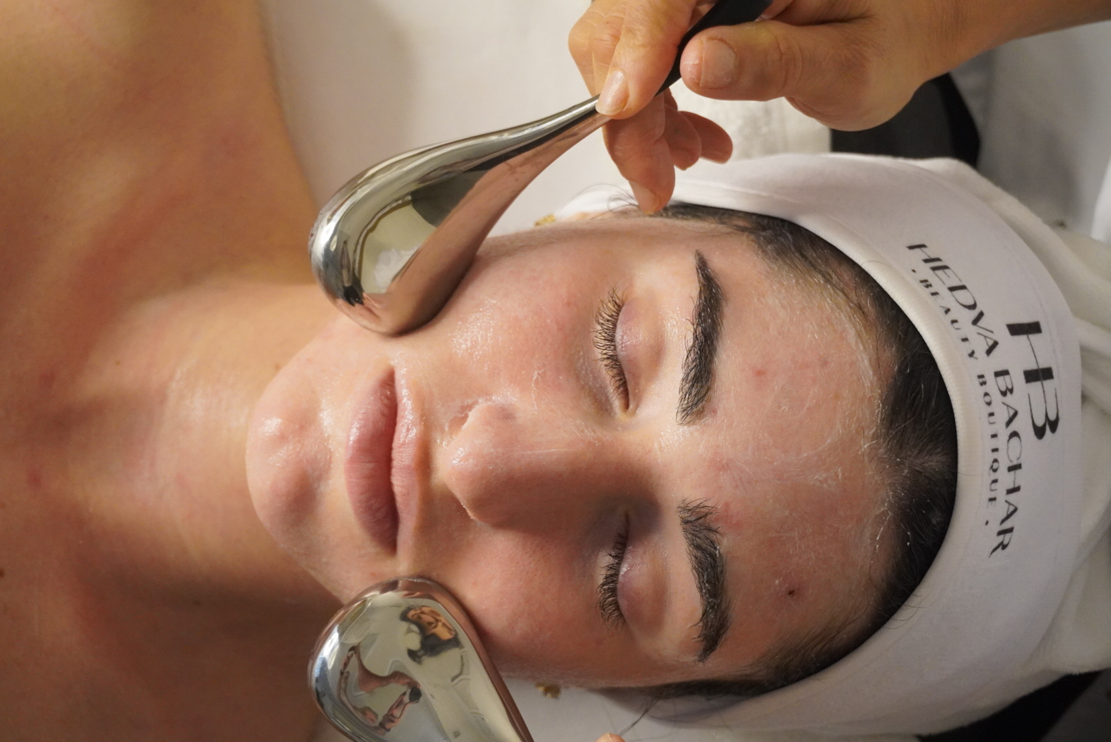 טיפול פנים בנתניה