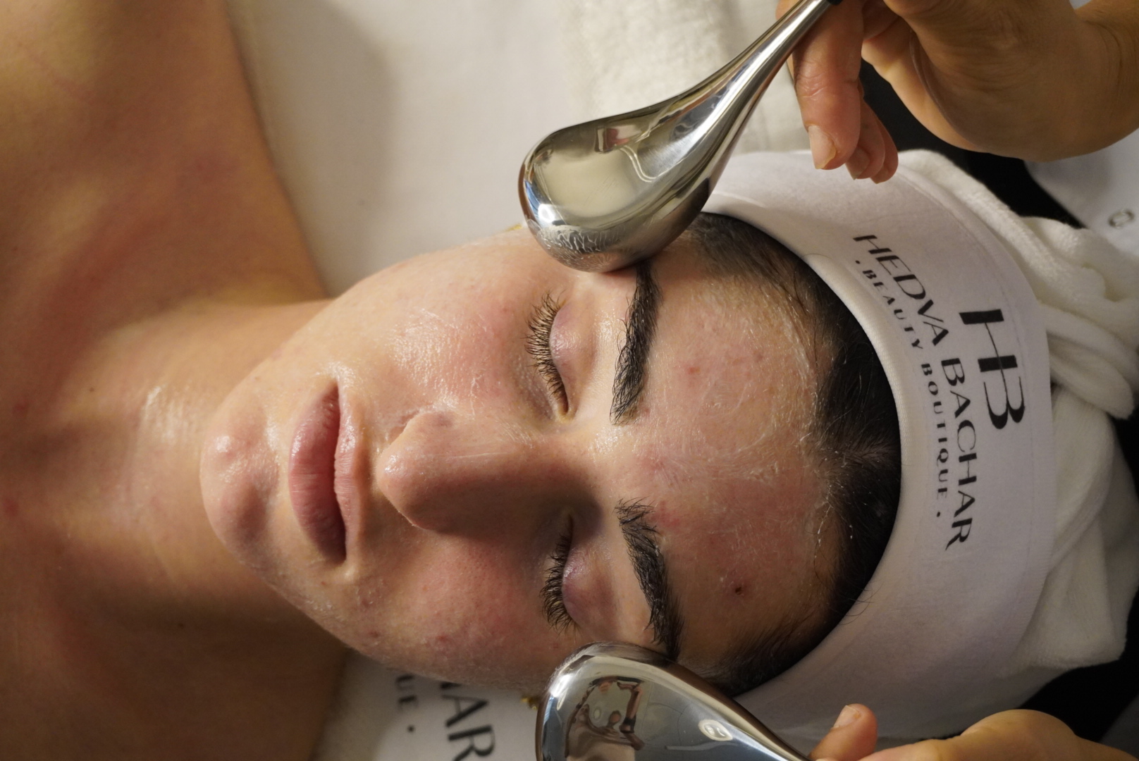 טיפול פנים בנתניה