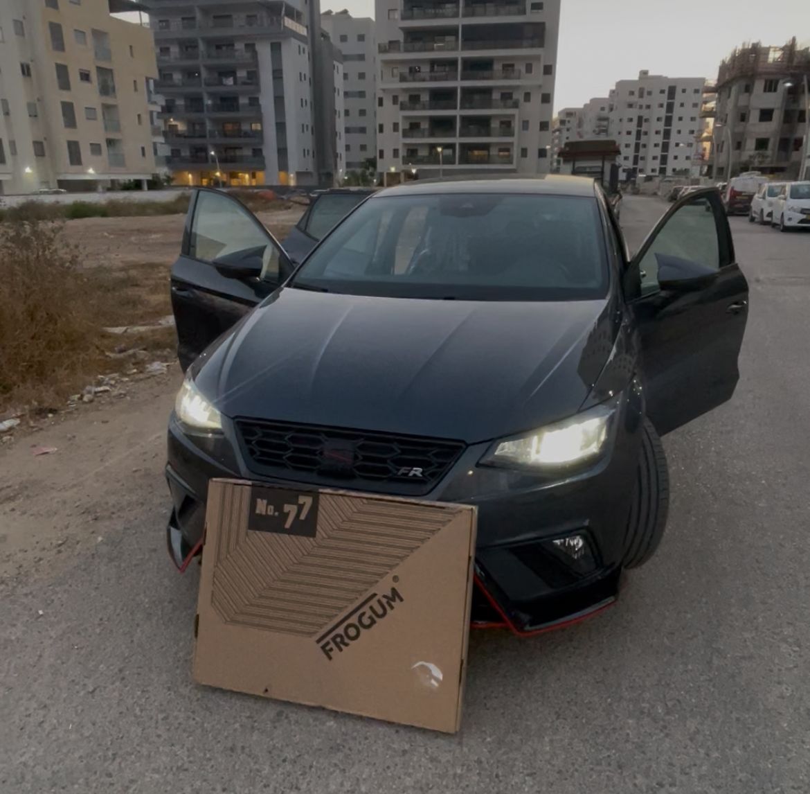 שטיחים לסיאט איביזה