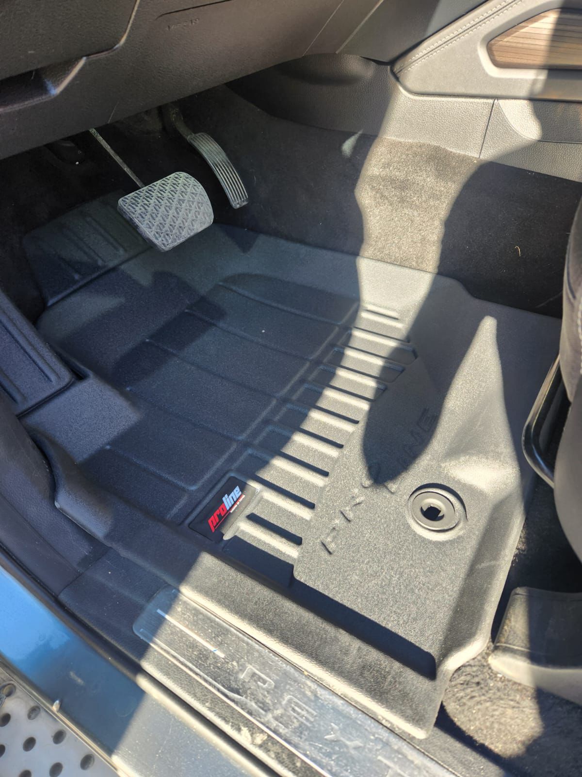 שטיחים לרכב בהתאמה אישית