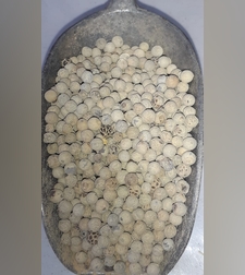 פלפל לבן שלם (100ג')