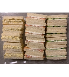 סנדביצ'ים מלחם קסטן לבן