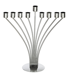 חנוכית חוטים מוכספת 33 ס