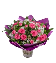 זר ורדים ורודים