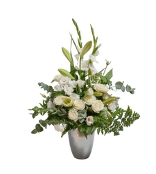 סידור פרחים לבן מרהיב