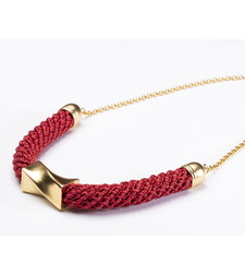 שרשרת בת שבע | תכשיט גיאומטרי | תכשיט אדום & זהב 