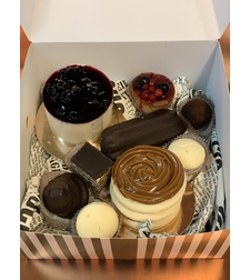 מארז קינוחים חלומי | חלבי - בד״ץ