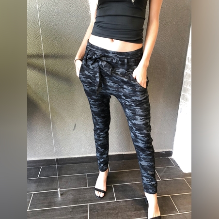 מכנסי בוי קשירה במותן