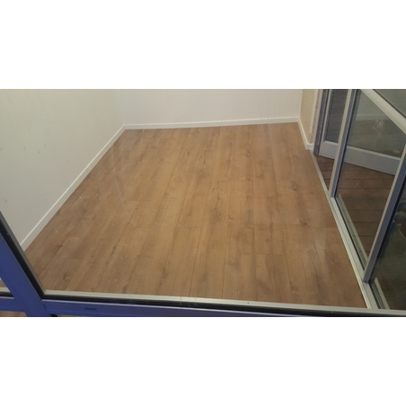 פרקט למינציה דגם 8786