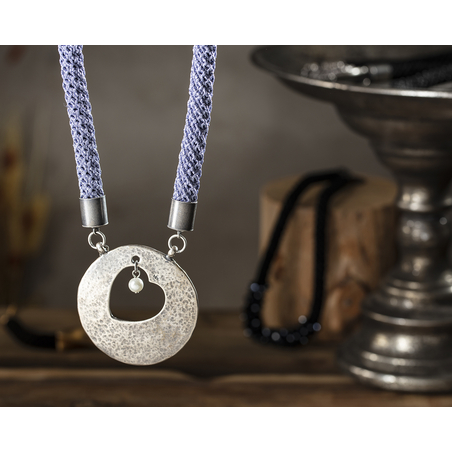 שרשרת יערה | תכשיט תליון לב ופנינה | תכשיט תכלת סגלגל & כסף 