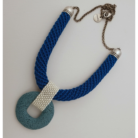 שרשרת שלווה | תכשיט תליון לבה | תכשיט כחול & טורקיז