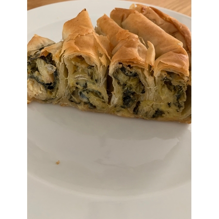 בצק פילו במילוי עלי מנגולד