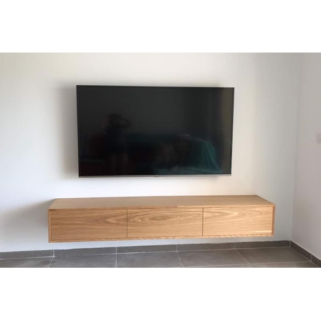 מזנון טלווזיה צף