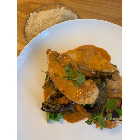 חזה עוף וחצילים ברוטב טנדורי