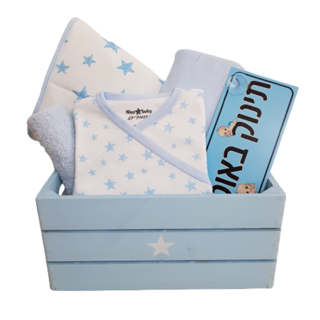 ליולדת והתינוק המתוק באהבה